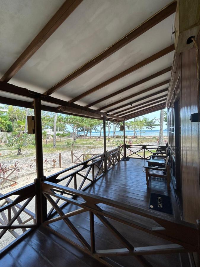 Dewa Daru Resort Îles Îles Karimunjawa Extérieur photo