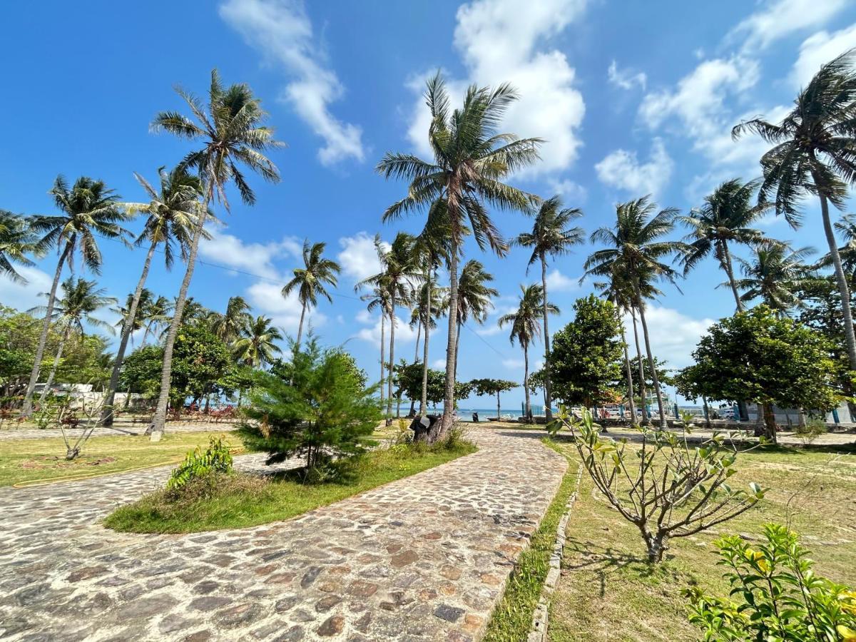 Dewa Daru Resort Îles Îles Karimunjawa Extérieur photo